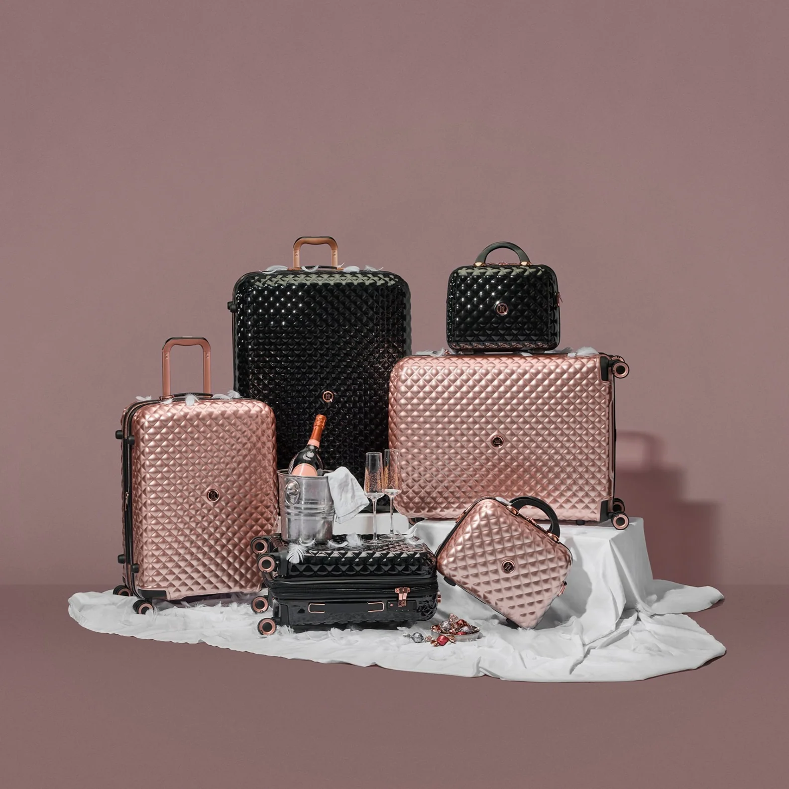 Glitzy - Large (Metallic Rose Gold) - Image 14