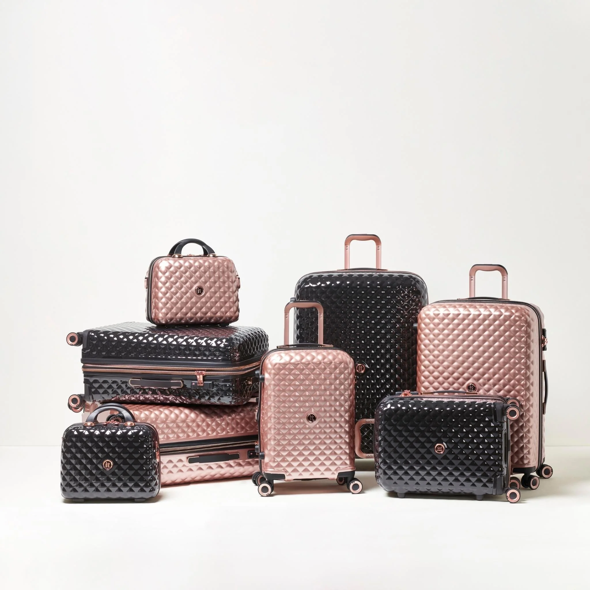 Glitzy - Medium Plus (Black) - Image 14